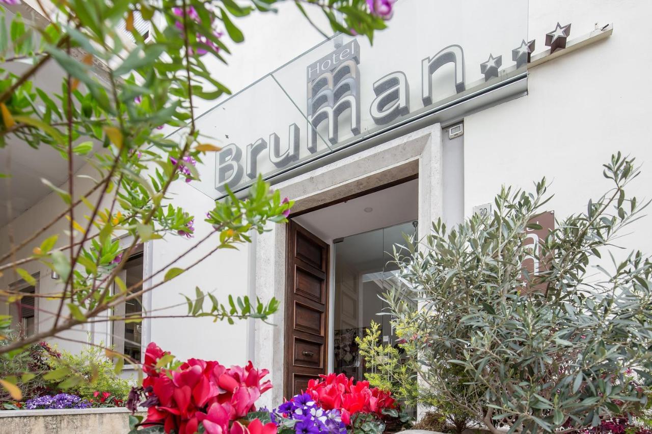 Hotel Bruman Salerno Exterior photo