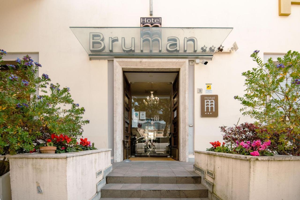 Hotel Bruman Salerno Exterior photo