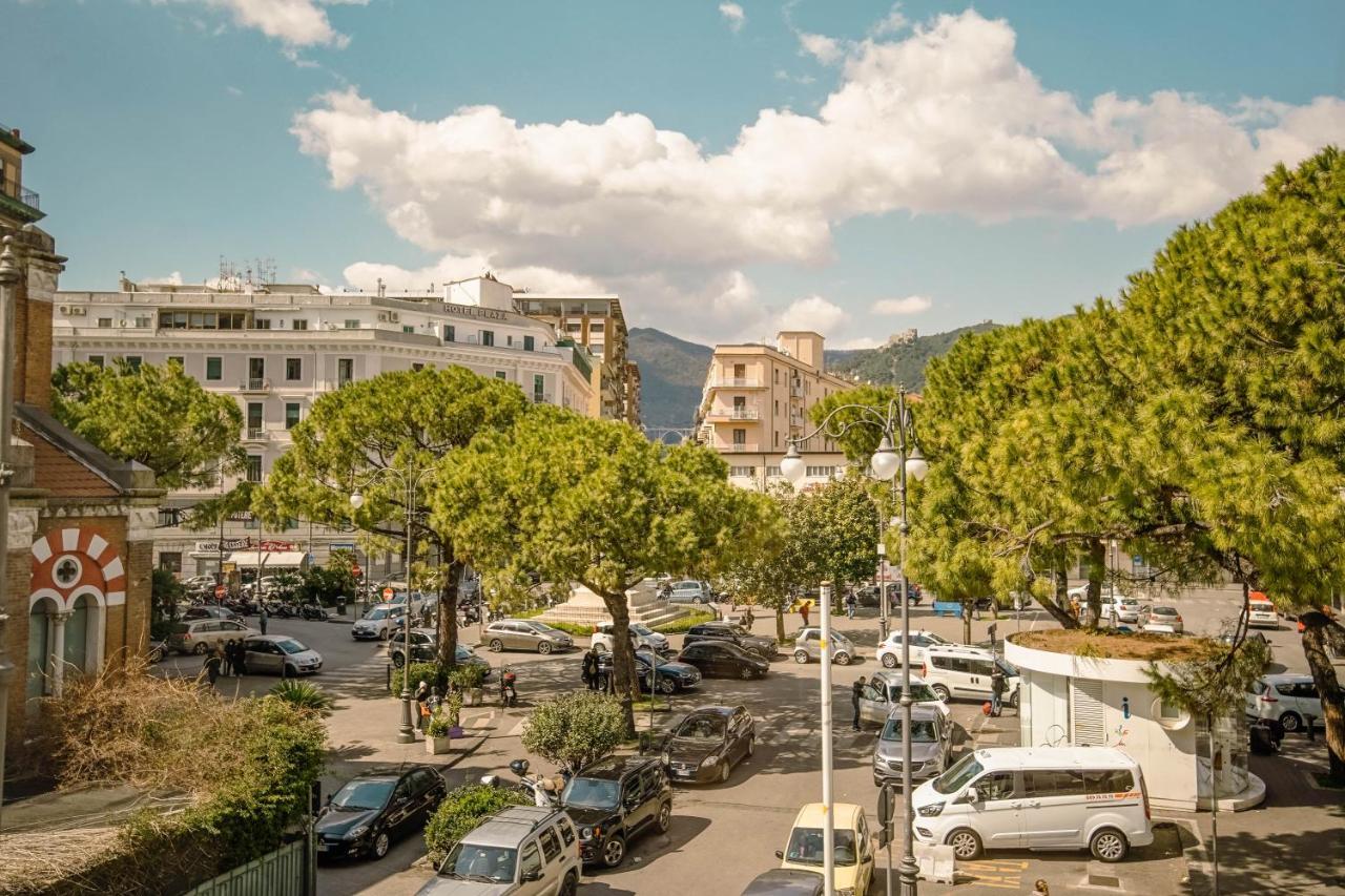 Hotel Bruman Salerno Exterior photo